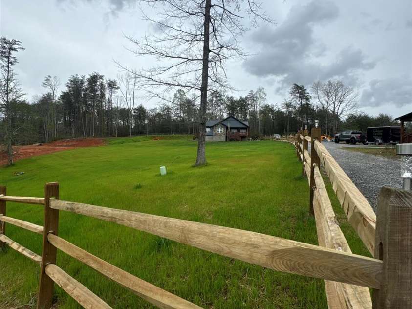 301,273 Mcginnis Drive, Old Fort, NC 28762.  MLS# CAR4290004, YatesRealty ID 34563. 