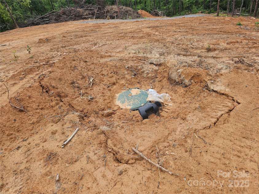 301,273 Mcginnis Drive, Old Fort, NC 28762.  MLS# CAR4290004, YatesRealty ID 34563. 