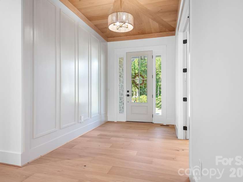 126 Manorly Lane, Mooresville, NC 28115.  MLS# CAR4391858, YatesRealty ID 34565. Intricate ceiling design