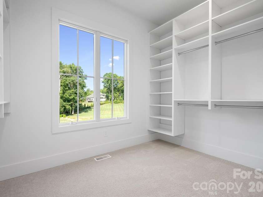 126 Manorly Lane, Mooresville, NC 28115.  MLS# CAR4391858, YatesRealty ID 34565. Primary Closet