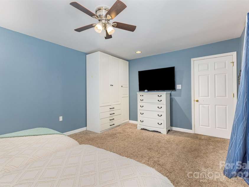 3251 Van Tassel Drive, Concord, NC 28025.  MLS# CAR4288962, YatesRealty ID 34565. 