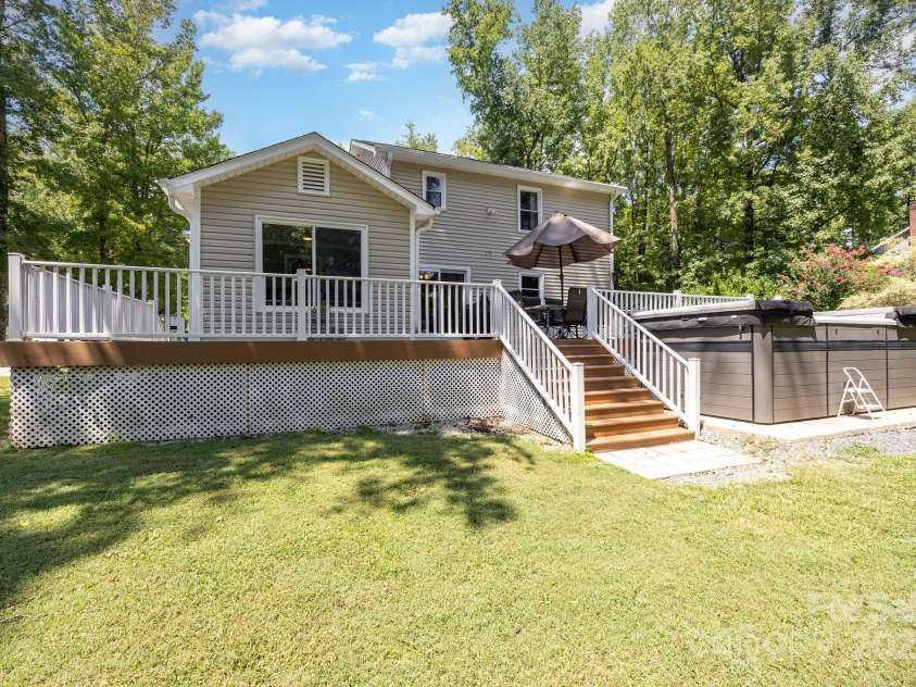 145 Willow Drive, Salisbury, NC 28146.  MLS# CAR4287604, YatesRealty ID 34567. 