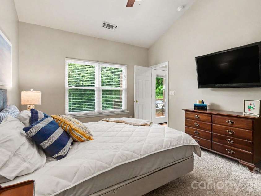 2612 Brackley Place, Concord, NC 28027.  MLS# CAR4391978, YatesRealty ID 34567. 