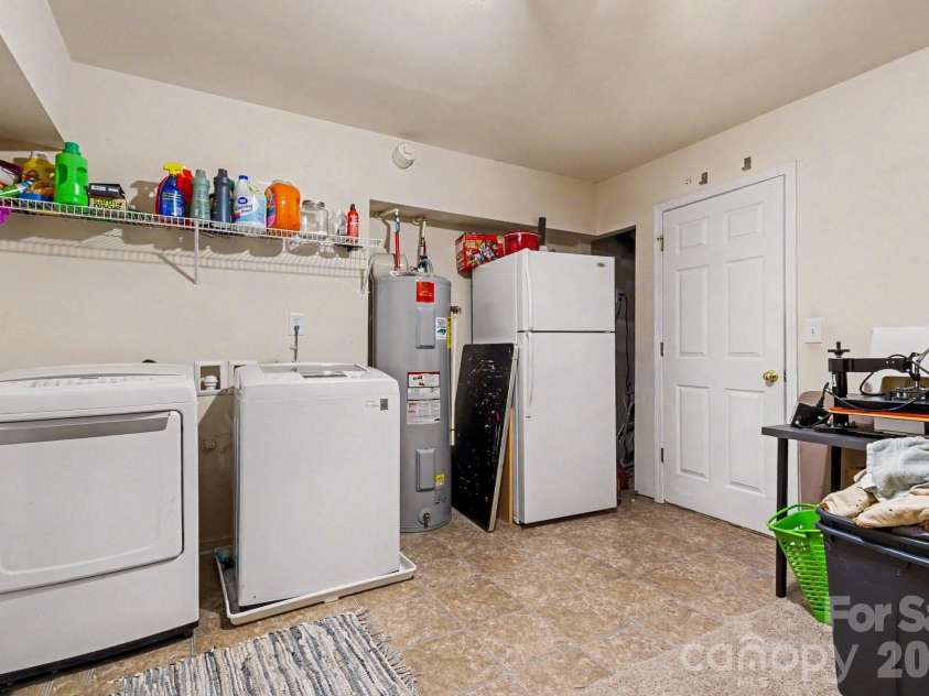 2612 Brackley Place, Concord, NC 28027.  MLS# CAR4391978, YatesRealty ID 34567. 