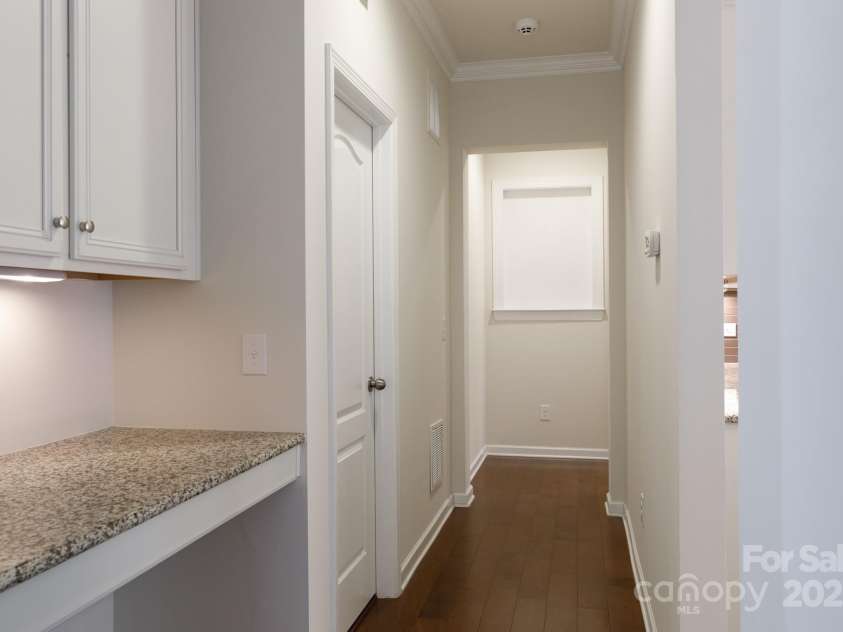 12809 Hunting Birds Lane, Charlotte, NC 28278.  MLS# CAR4292155, YatesRealty ID 34568. 