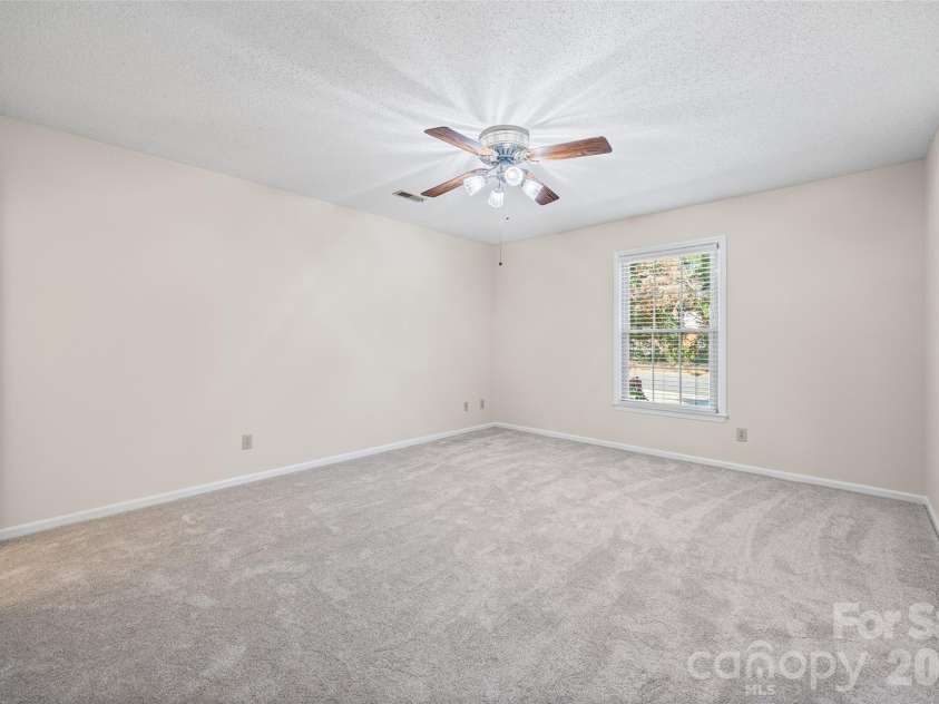 245 Pointe Circle, Rock Hill, SC 29732.  MLS# CAR4399354, YatesRealty ID 34568. 