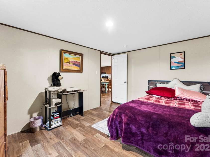 119 Condor Drive, Shelby, NC 28152.  MLS# CAR4292471, YatesRealty ID 34569. 