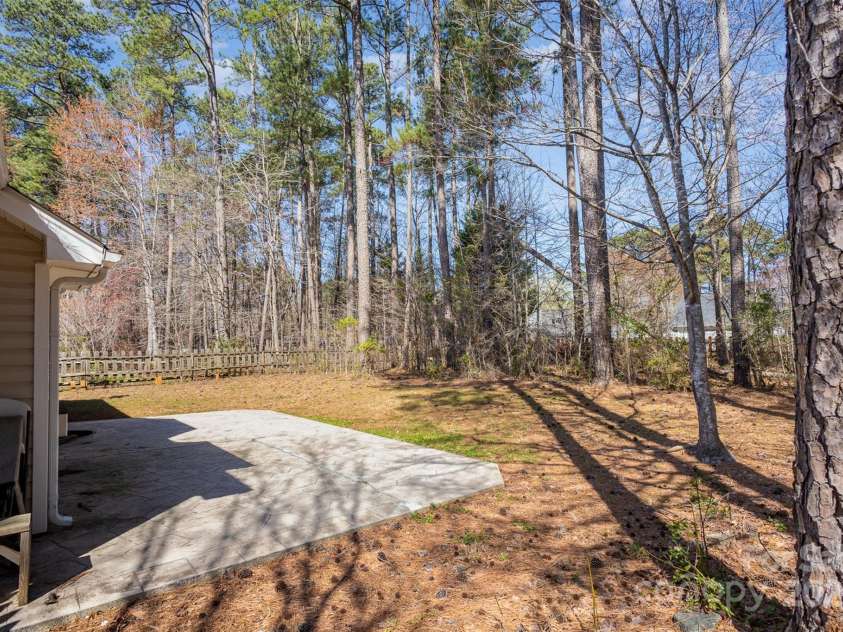 12810 English Walnut Lane, Charlotte, NC 28215.  MLS# CAR4233653, YatesRealty ID 3457. 