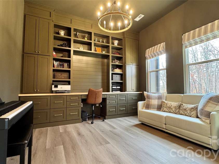 1360 Sain Road, Hickory, NC 28602.  MLS# CAR4354544, YatesRealty ID 3457. 
