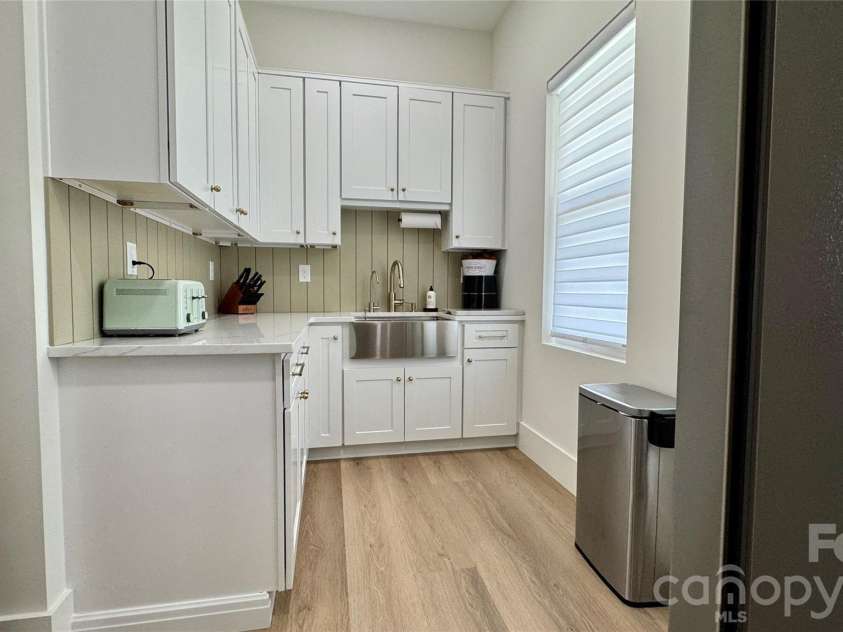 1360 Sain Road, Hickory, NC 28602.  MLS# CAR4354544, YatesRealty ID 3457. 