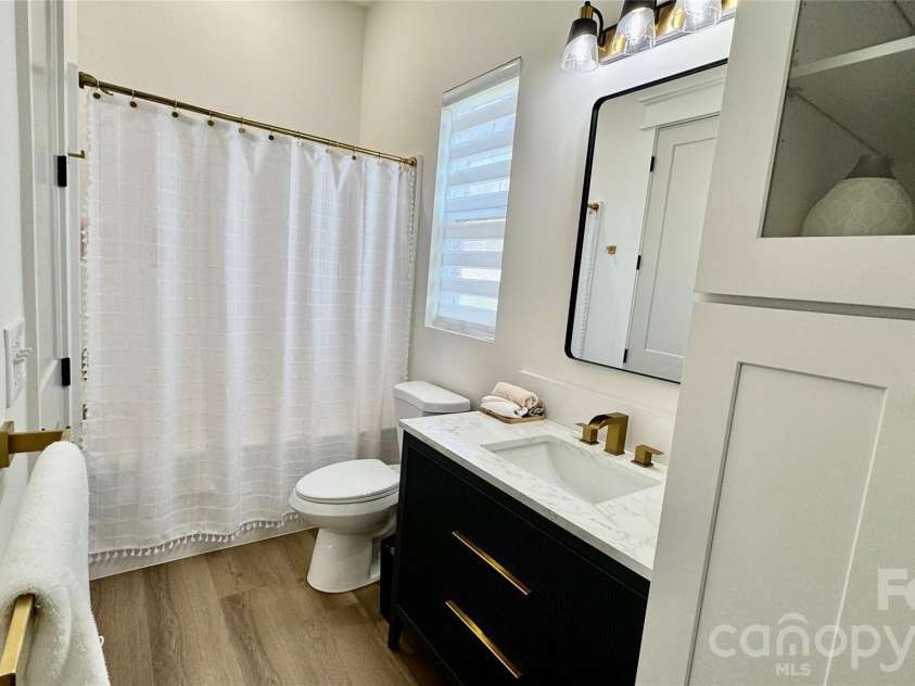 1360 Sain Road, Hickory, NC 28602.  MLS# CAR4354544, YatesRealty ID 3457. 