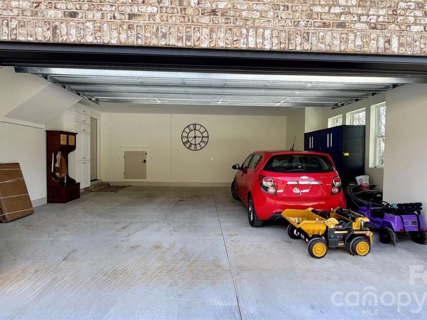 1360 Sain Road, Hickory, NC 28602.  MLS# CAR4354544, YatesRealty ID 3457. 