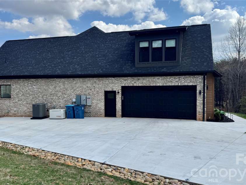 1360 Sain Road, Hickory, NC 28602.  MLS# CAR4354544, YatesRealty ID 3457. 