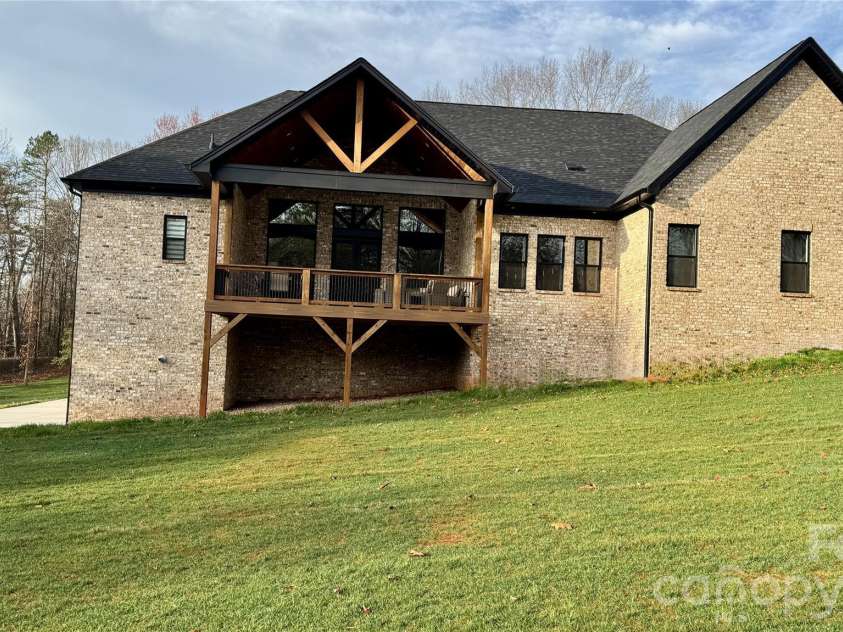 1360 Sain Road, Hickory, NC 28602.  MLS# CAR4354544, YatesRealty ID 3457. 