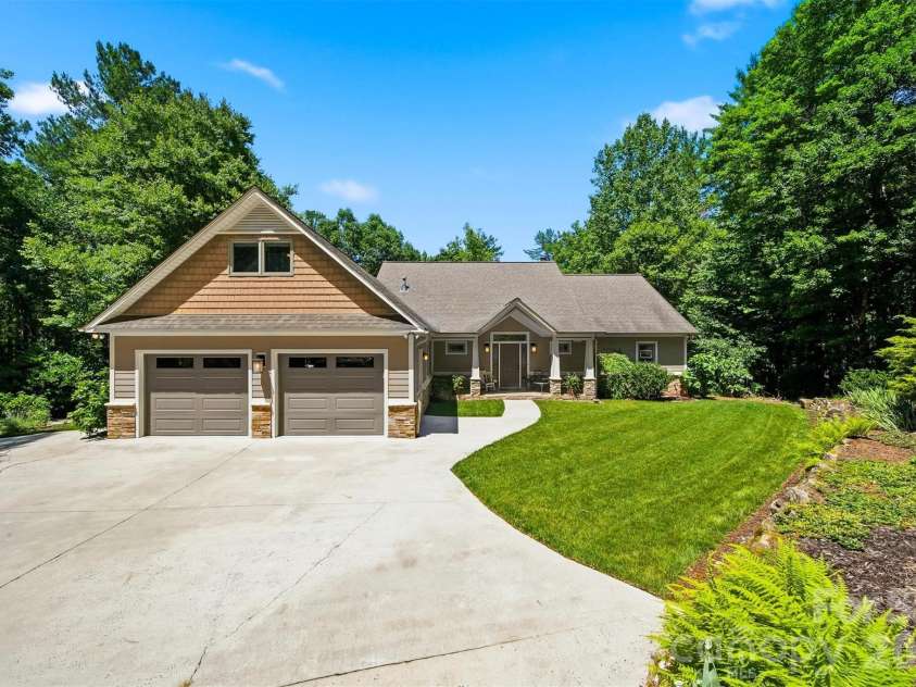 104 Rivercliff Drive, Connelly Springs, NC 28612.  MLS# CAR4397870, YatesRealty ID 34570. 