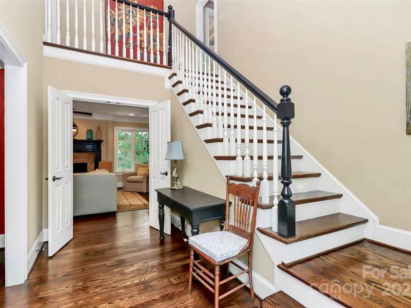 8500 Peyton Randolph Drive, Charlotte, NC 28277.  MLS# CAR4276267, YatesRealty ID 34570. 