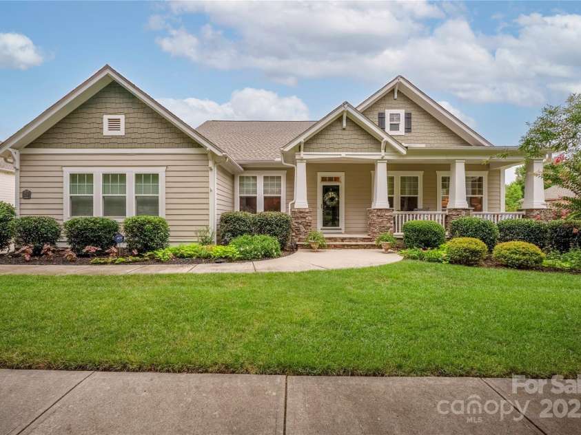 12715 Forrester Avenue, Huntersville, NC 28078.  MLS# CAR4289435, YatesRealty ID 34571. 