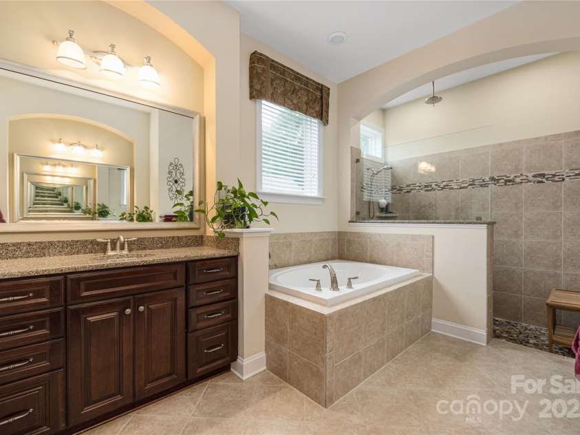 12715 Forrester Avenue, Huntersville, NC 28078.  MLS# CAR4289435, YatesRealty ID 34571. 
