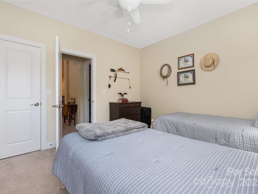 12715 Forrester Avenue, Huntersville, NC 28078.  MLS# CAR4289435, YatesRealty ID 34571. 