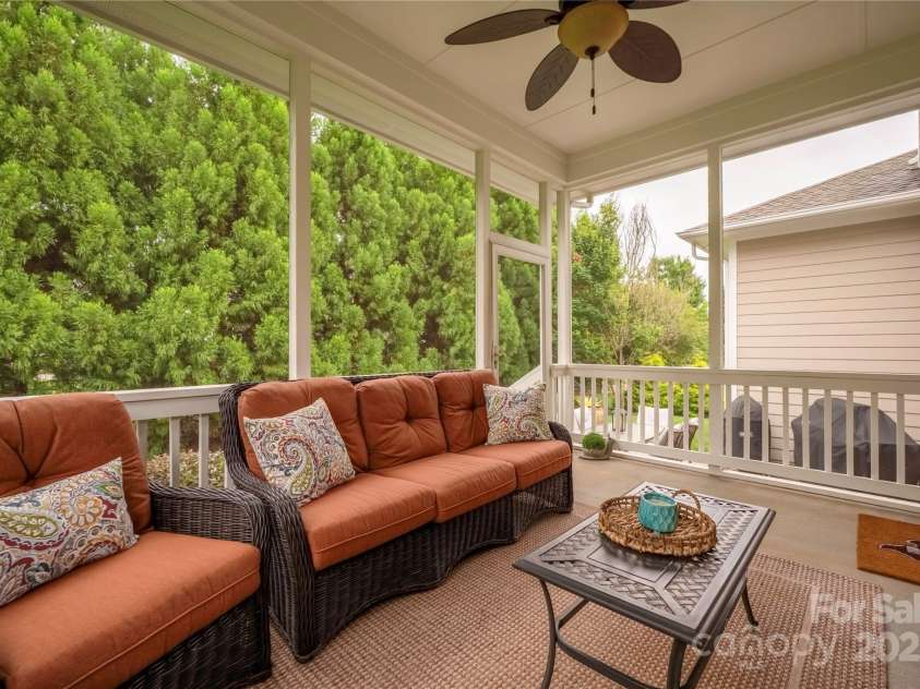 12715 Forrester Avenue, Huntersville, NC 28078.  MLS# CAR4289435, YatesRealty ID 34571. 