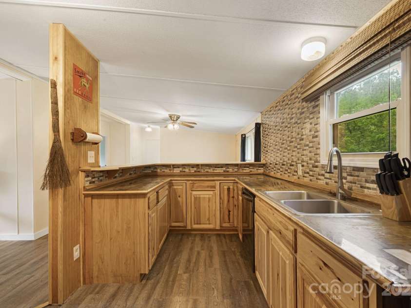 2490 Painters Gap Road, Union Mills, NC 28167.  MLS# CAR4294163, YatesRealty ID 34572. 