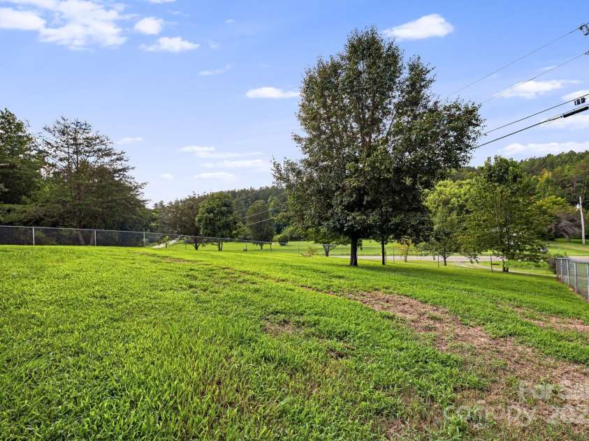 2490 Painters Gap Road, Union Mills, NC 28167.  MLS# CAR4294163, YatesRealty ID 34572. 
