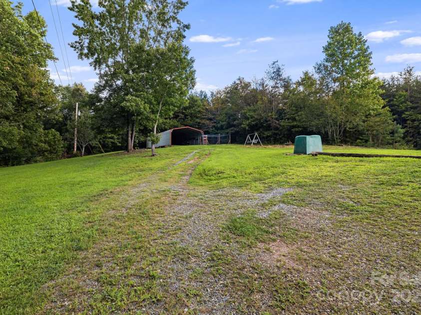 2490 Painters Gap Road, Union Mills, NC 28167.  MLS# CAR4294163, YatesRealty ID 34572. 