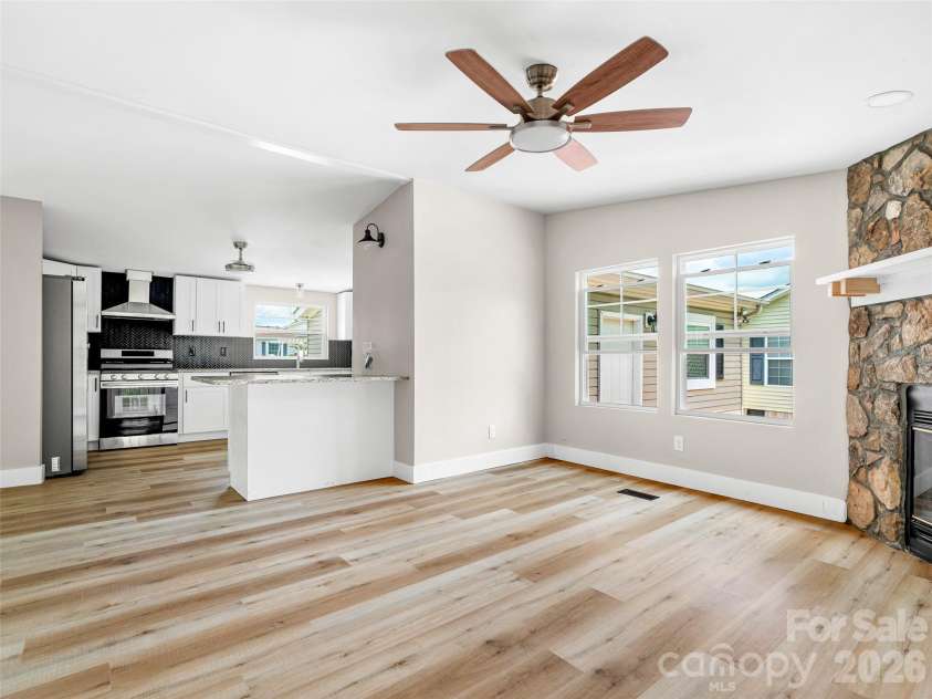 448 Riverwind Drive, Hendersonville, NC 28739.  MLS# CAR4381752, YatesRealty ID 34573. 