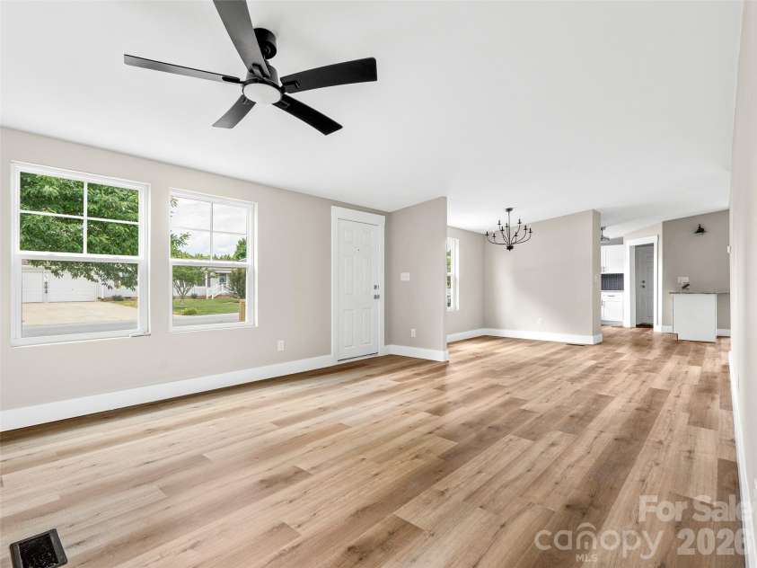 448 Riverwind Drive, Hendersonville, NC 28739.  MLS# CAR4381752, YatesRealty ID 34573. 