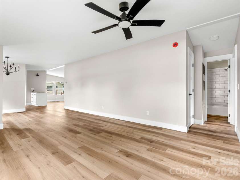448 Riverwind Drive, Hendersonville, NC 28739.  MLS# CAR4381752, YatesRealty ID 34573. 