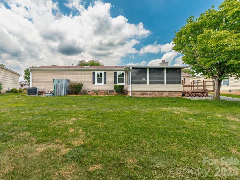 448 Riverwind Drive, Hendersonville, NC 28739.  MLS# CAR4381752, YatesRealty ID 34573. 