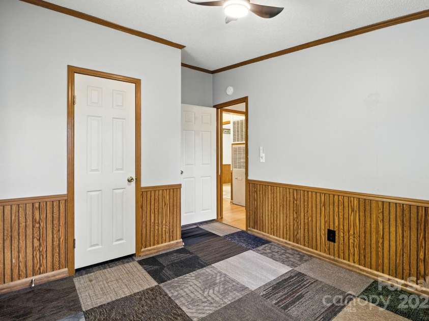 6337 Fairlane Street, Hickory, NC 28602.  MLS# CAR4287746, YatesRealty ID 34574. Bedroom 3
