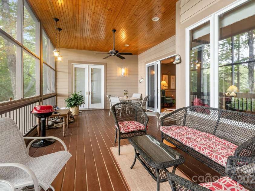 98 Taladu Court, Brevard, NC 28712.  MLS# CAR4302886, YatesRealty ID 34574. 