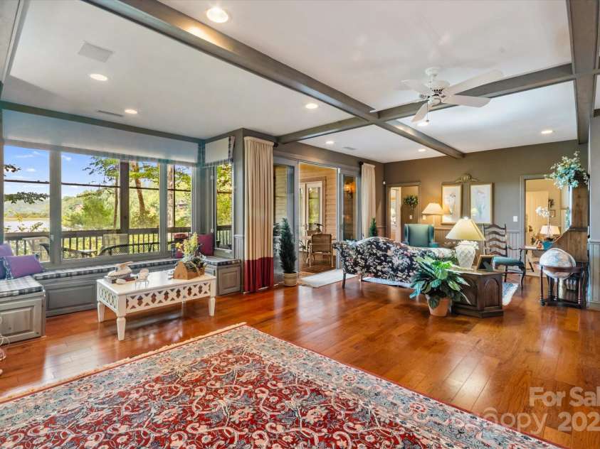 98 Taladu Court, Brevard, NC 28712.  MLS# CAR4302886, YatesRealty ID 34574. 