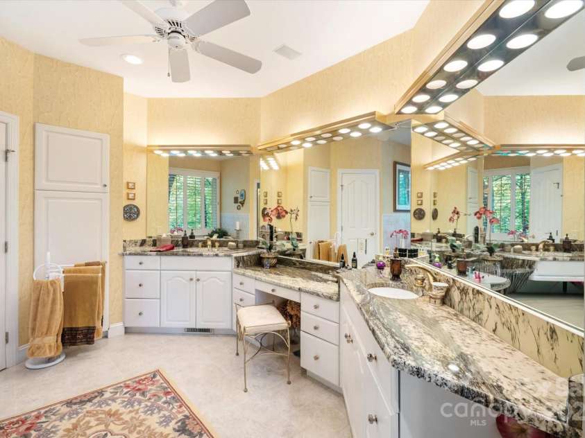 98 Taladu Court, Brevard, NC 28712.  MLS# CAR4302886, YatesRealty ID 34574. 