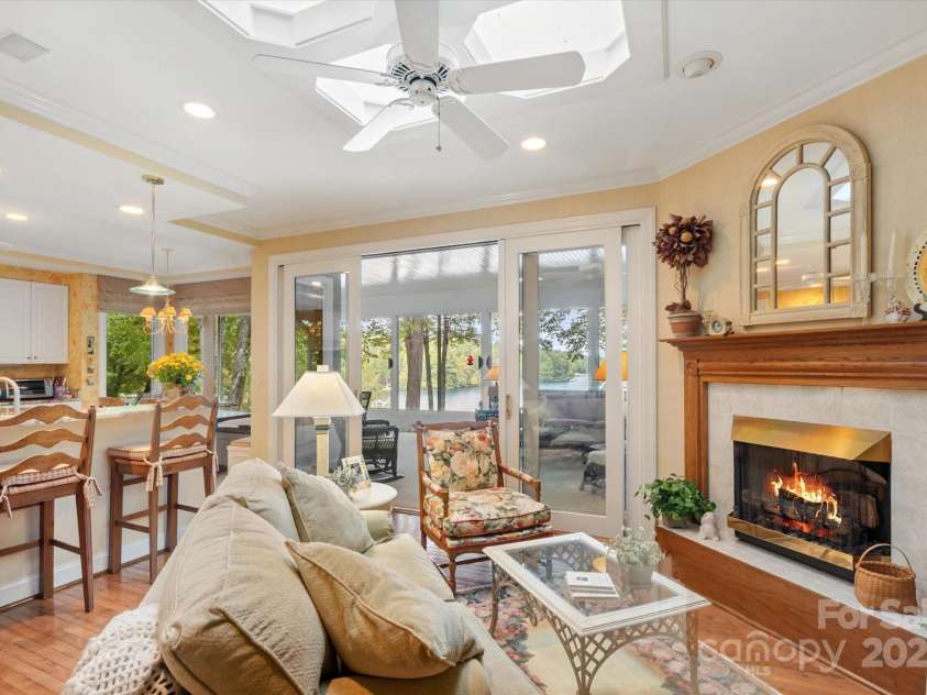 98 Taladu Court, Brevard, NC 28712.  MLS# CAR4302886, YatesRealty ID 34574. 
