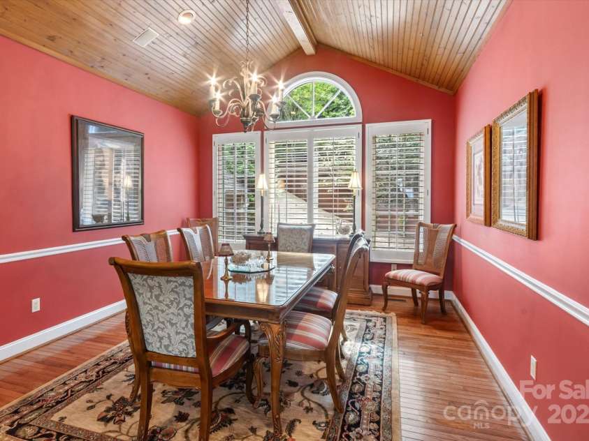 98 Taladu Court, Brevard, NC 28712.  MLS# CAR4302886, YatesRealty ID 34574. 
