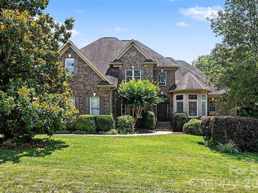 2216 Highland Forest Drive, Marvin, NC 28173.  MLS# CAR4390991, YatesRealty ID 34575. 