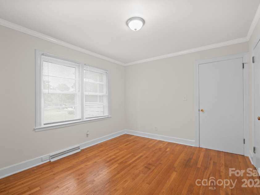 128 Wilson Street, Concord, NC 28025.  MLS# CAR4289974, YatesRealty ID 34576. 