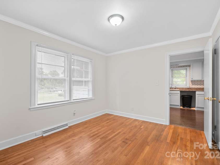 128 Wilson Street, Concord, NC 28025.  MLS# CAR4289974, YatesRealty ID 34576. 