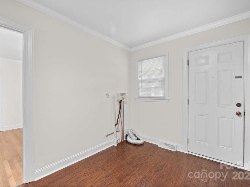 128 Wilson Street, Concord, NC 28025.  MLS# CAR4289974, YatesRealty ID 34576. 