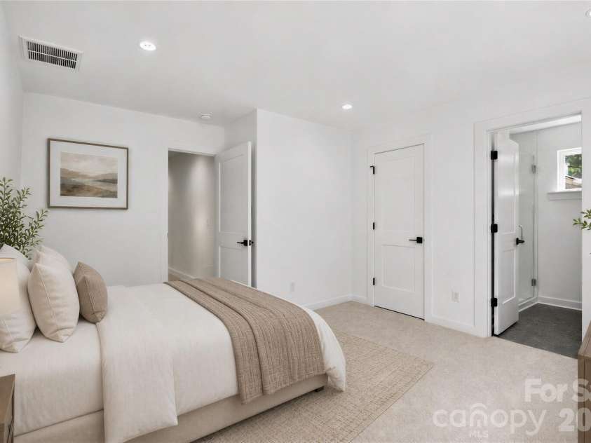 2716 Baltimore Avenue, Charlotte, NC 28203.  MLS# CAR4385672, YatesRealty ID 34576. Main floor bedroom suite virtually staged