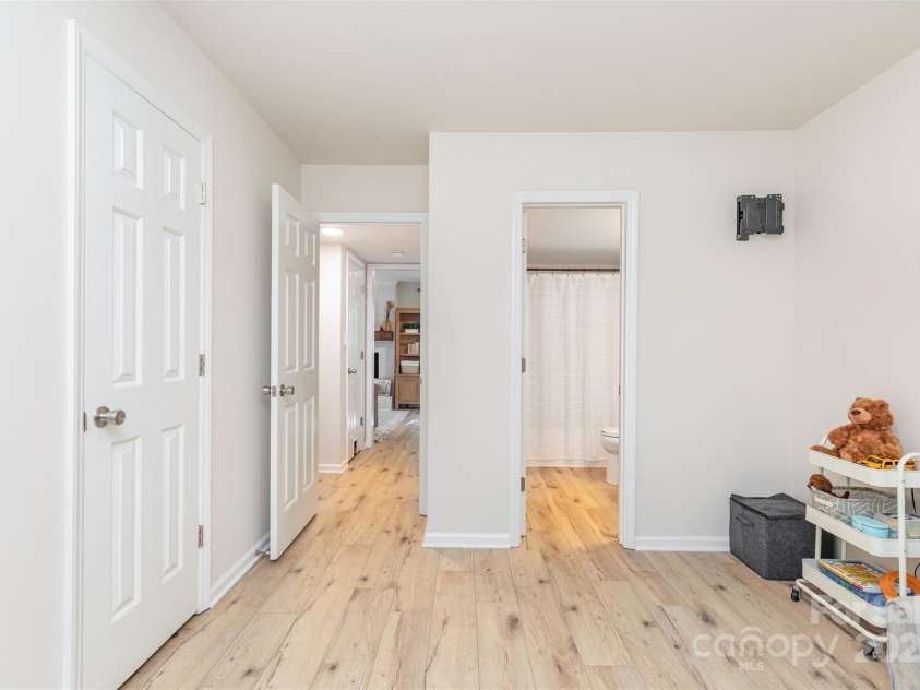 615 Teresa Circle, Waxhaw, NC 28173.  MLS# CAR4291503, YatesRealty ID 34580. 