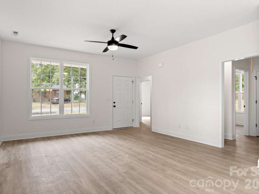 725 Rockdale Street, Rock Hill, SC 29730.  MLS# CAR4424948, YatesRealty ID 34580. 