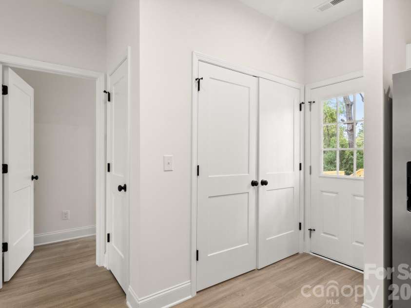 725 Rockdale Street, Rock Hill, SC 29730.  MLS# CAR4424948, YatesRealty ID 34580. 