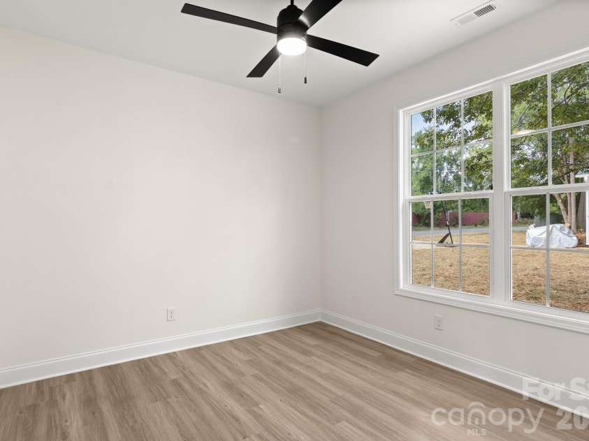 725 Rockdale Street, Rock Hill, SC 29730.  MLS# CAR4424948, YatesRealty ID 34580. 