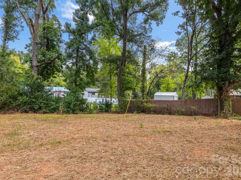 725 Rockdale Street, Rock Hill, SC 29730.  MLS# CAR4424948, YatesRealty ID 34580. 