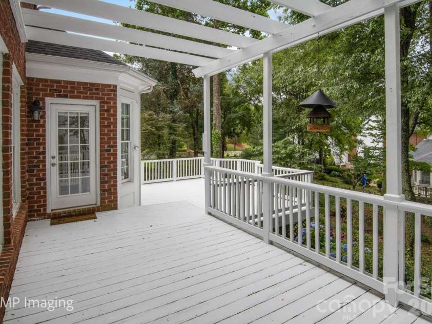 20107 Cove Road, Cornelius, NC 28031.  MLS# CAR4393223, YatesRealty ID 34581. 