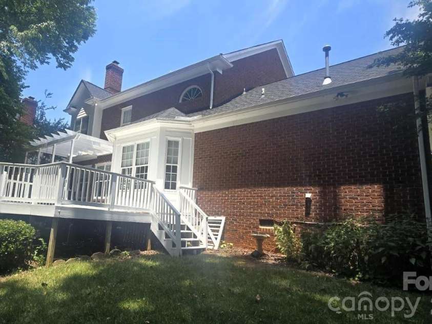 20107 Cove Road, Cornelius, NC 28031.  MLS# CAR4393223, YatesRealty ID 34581. 