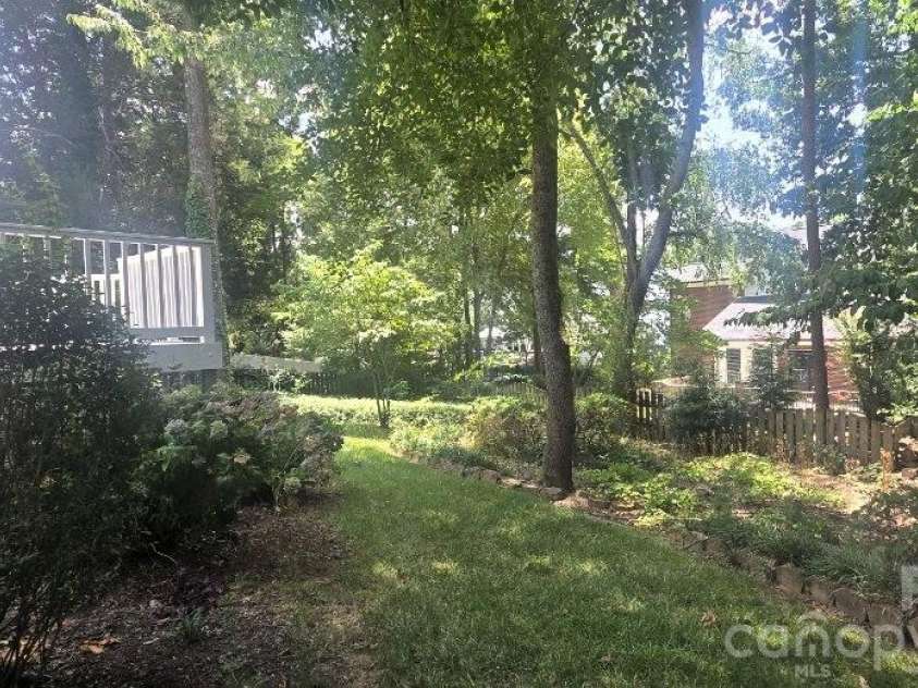 20107 Cove Road, Cornelius, NC 28031.  MLS# CAR4393223, YatesRealty ID 34581. 